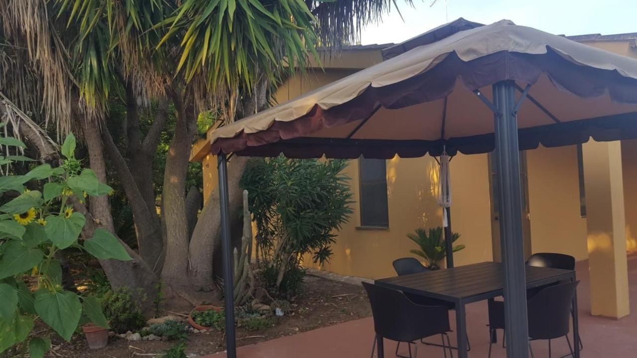 Casa Margherita Cabras Exterior photo